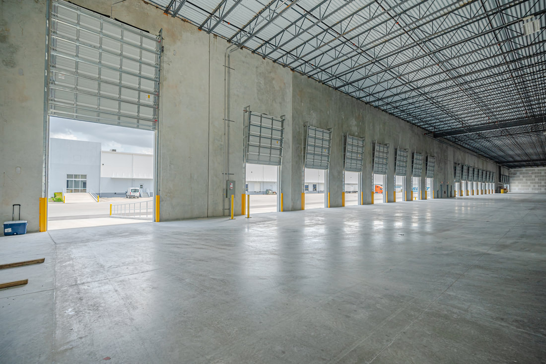 Fast Track distribution center docks
